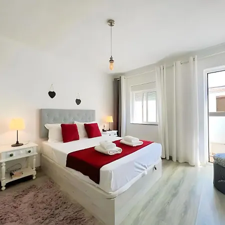 Isa Skyhouse Algarve