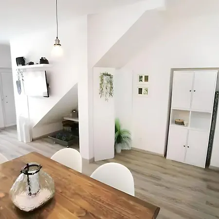 Isa Skyhouse Algarve * 포티마오